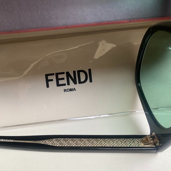 COPY - ✨ FENDI | 100% Authentic Luxury FENDI Sunglasses TREAT ✨ main image 2
